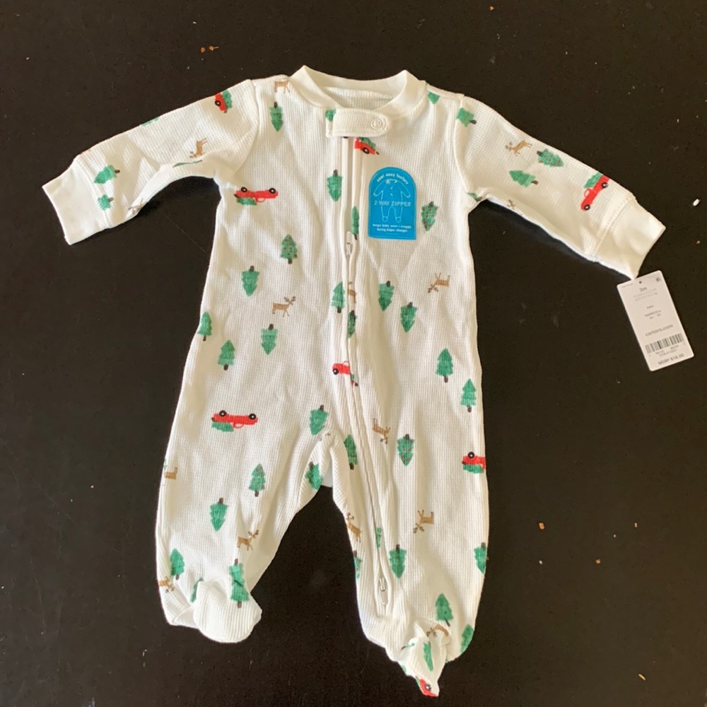 NWT gender neutral Christmas PJs. 3 months.